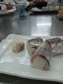 新宿調理師専門学校の授業で調理した鯵の小袖寿司の画像