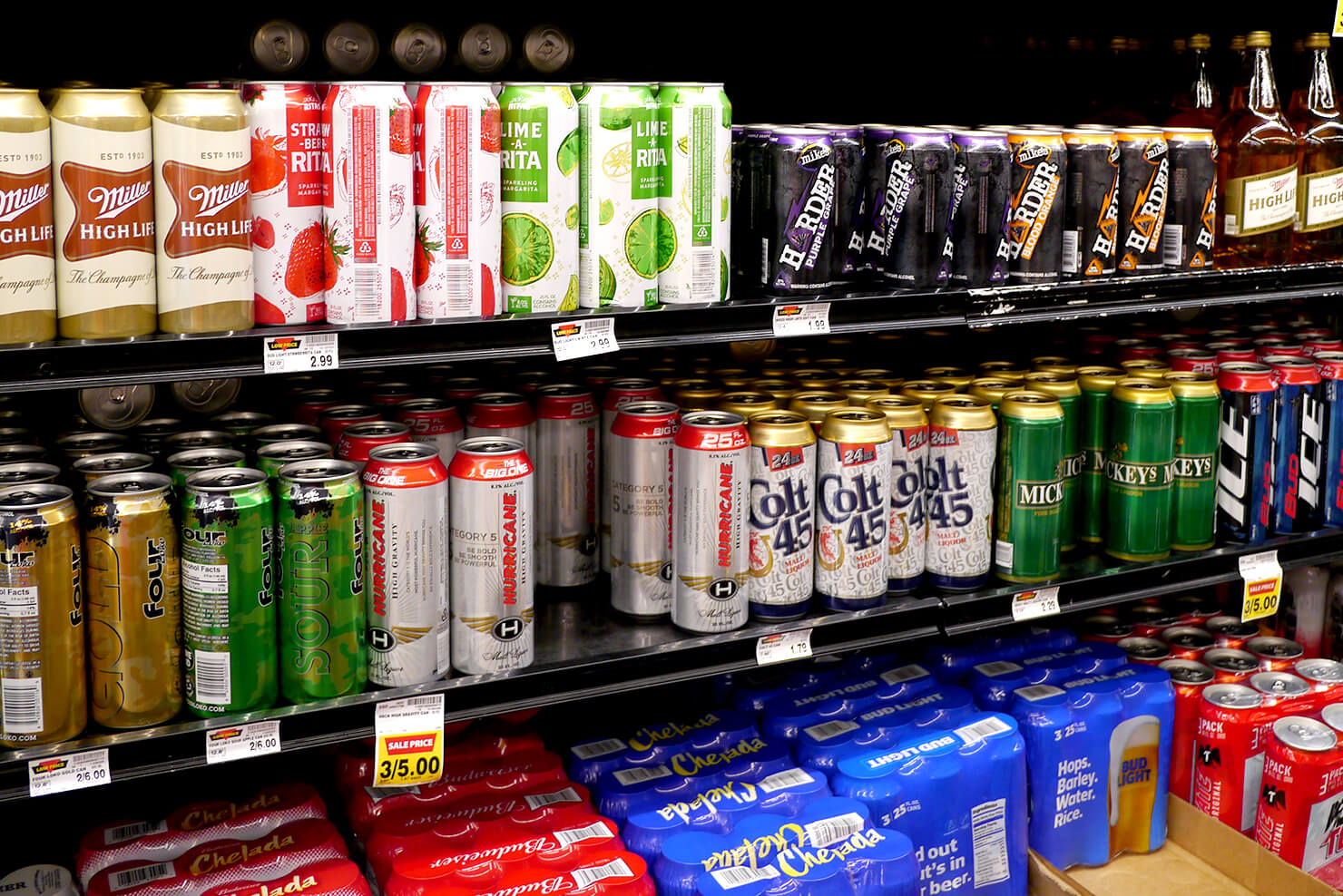 アメリカのスーパーの酒類、アルコールの販売風景