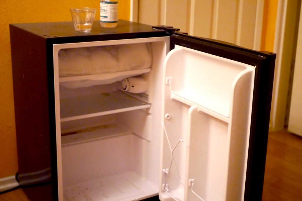 Empty refrigerator on my room at the last night in the US California