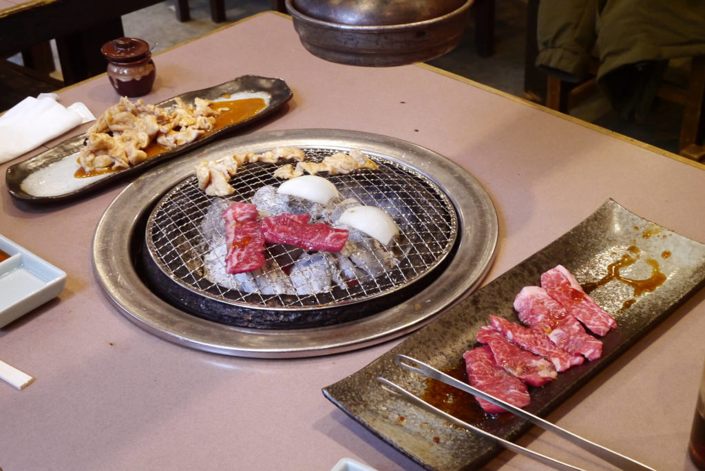 Japanese bbq at Kusatsu Yubatake