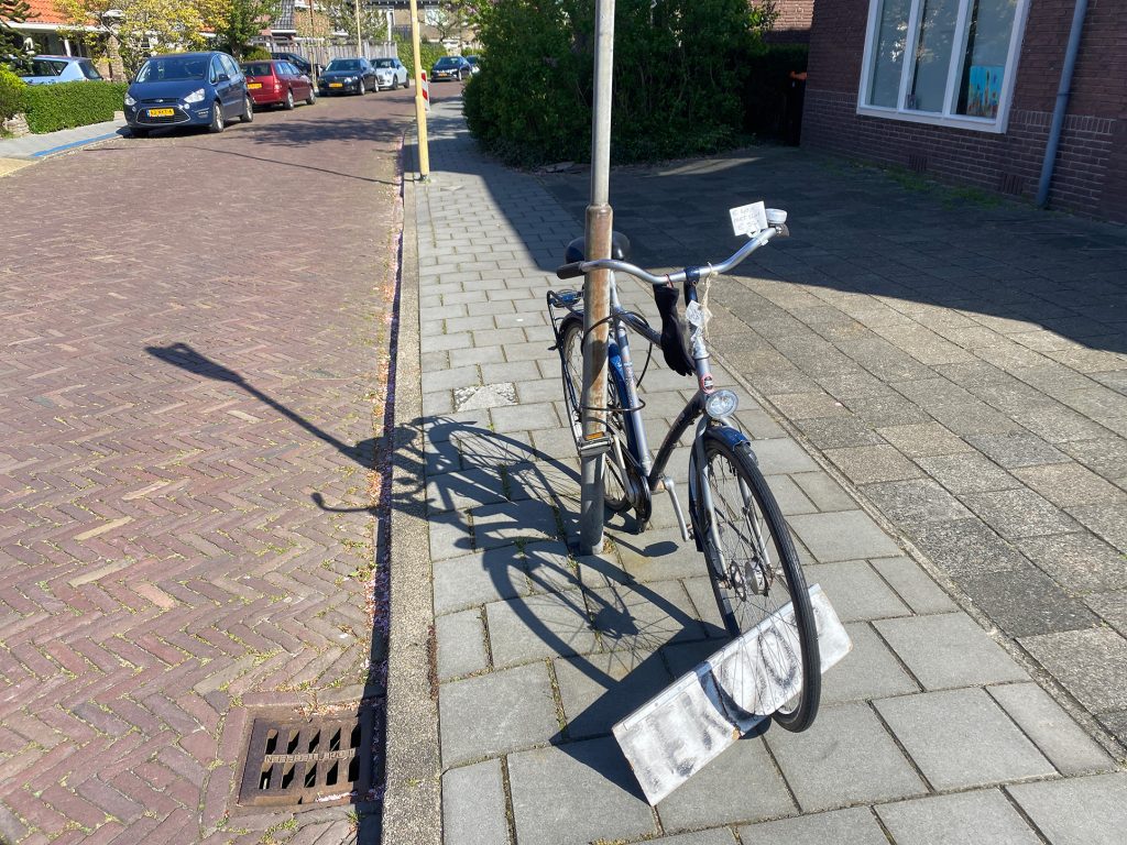 selling bike on the load in the Netherlands