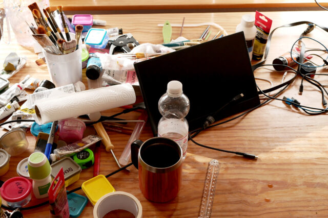 color materials for paintings on the messy table