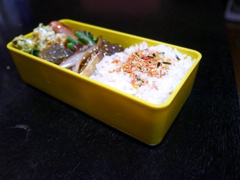 BENTOという哲学または生き方、日本の伝統文化である弁当をモチーフとした作品の写真素材撮影