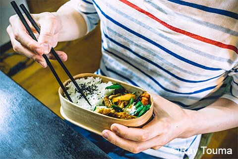 BENTOという哲学または生き方、日本の伝統文化である弁当をモチーフとした作品の写真素材撮影