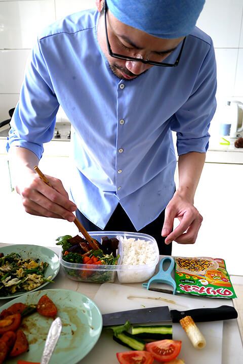 BENTOという哲学または生き方、日本の伝統文化である弁当をモチーフとした作品の写真素材撮影