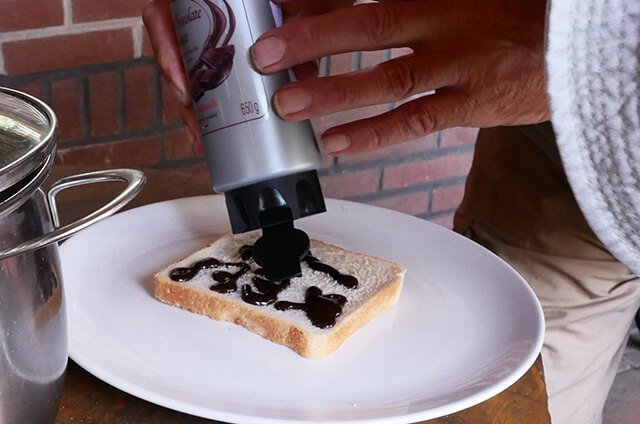 Eat Hateの写真素材撮影、オランダなど参加者の人々