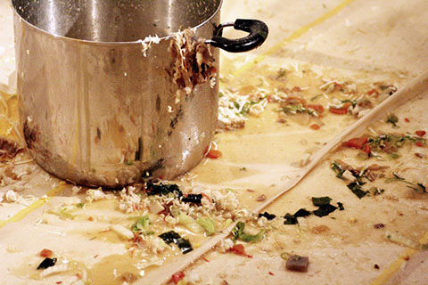 牛丼の滝/カップヌードルの滝の写真素材撮影