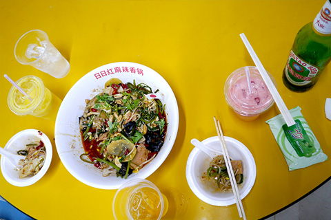 Double Flag日本とシンガポールの歴史的関係性をテーマとした作品の写真素材撮影