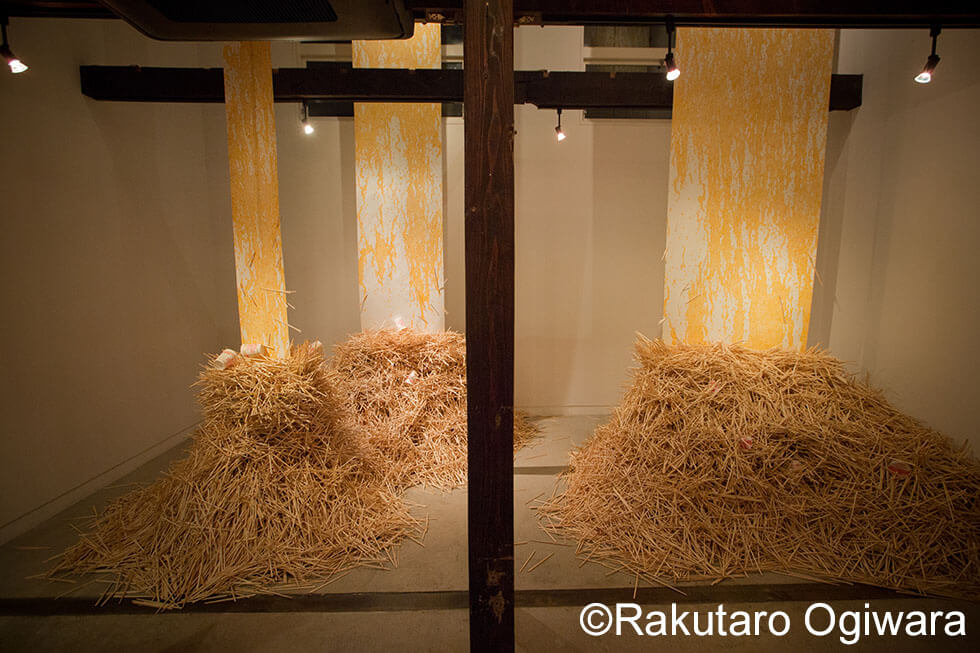 新宅睦仁個展「カップヌードルの滝」@HAGISOの展示風景