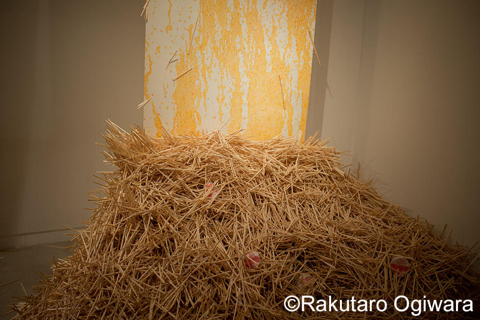 新宅睦仁個展「カップヌードルの滝」@HAGISOの展示風景