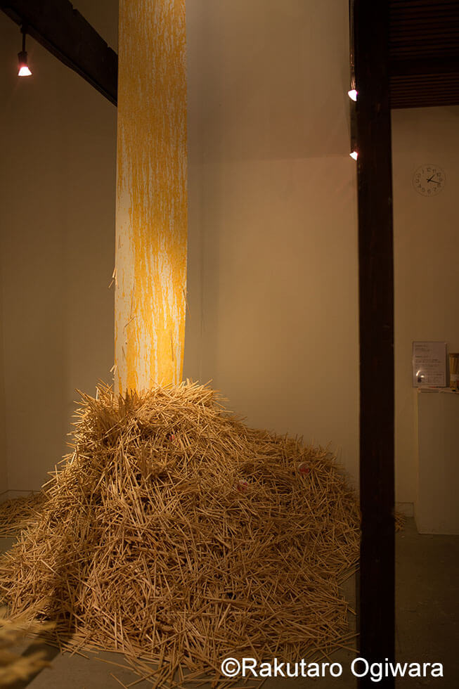 新宅睦仁個展「カップヌードルの滝」@HAGISOの展示風景