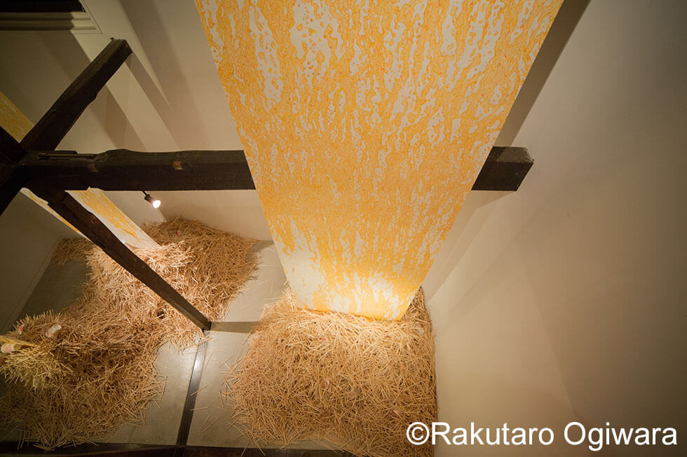 新宅睦仁個展「カップヌードルの滝」@HAGISOの展示風景