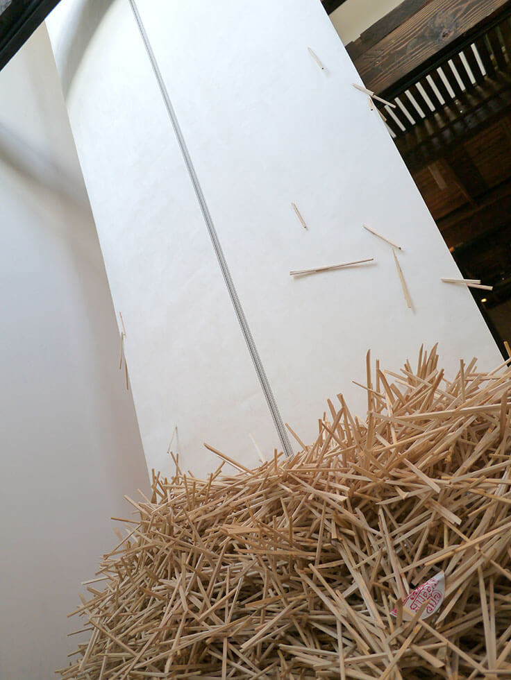 新宅睦仁個展「カップヌードルの滝」@HAGISOの展示風景