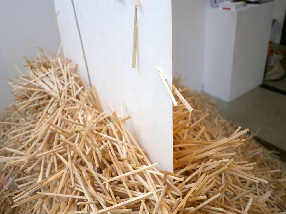 新宅睦仁個展「カップヌードルの滝」@HAGISOの展示風景