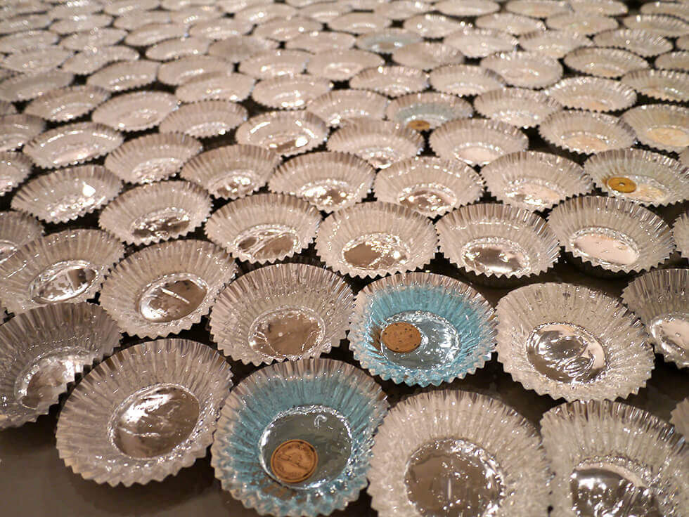 新宅睦仁個展「コンビニ弁当の山」@CCC(静岡市クリエーター支援センター)の展示風景