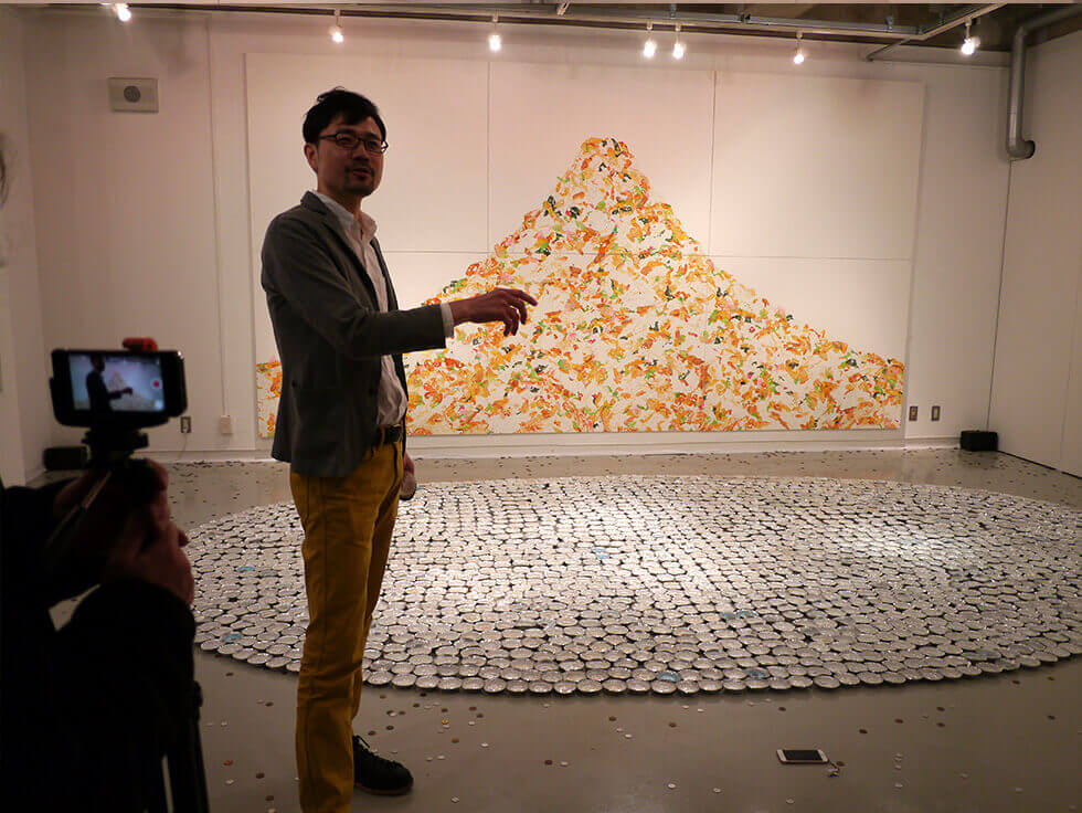 新宅睦仁個展「コンビニ弁当の山」@CCC(静岡市クリエーター支援センター)の展示風景