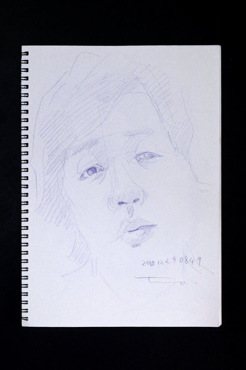 Contemporary artist SHINTAKU Tomoni's 2010/12/24 Self-portrait or pencil drawing