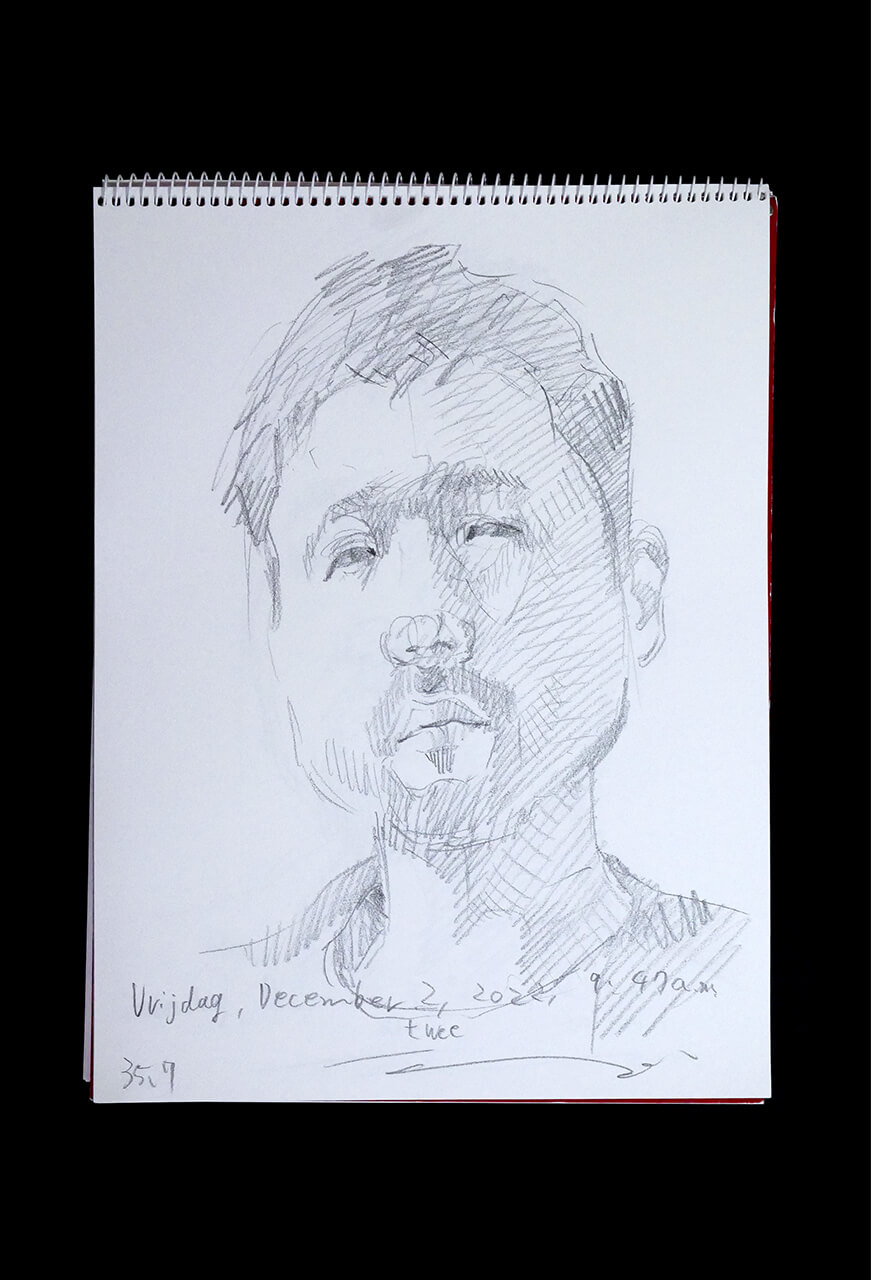 Contemporary artist SHINTAKU Tomoni's 2022/12/2 Self-portrait or pencil drawing