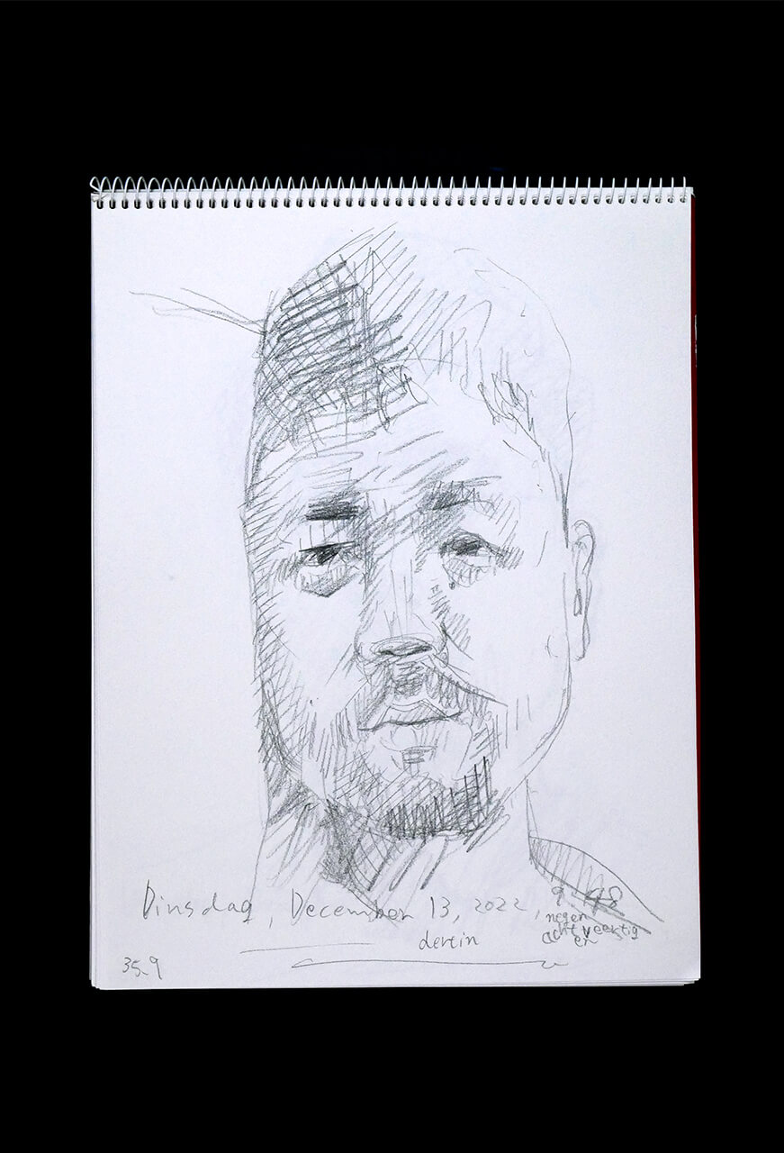 Contemporary artist SHINTAKU Tomoni's 2022/12/13 Self-portrait or pencil drawing