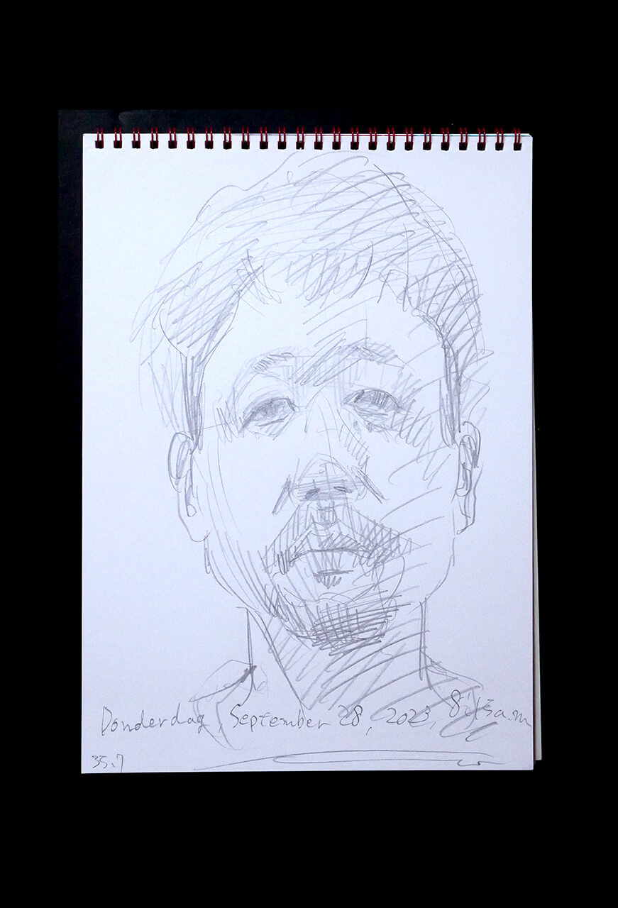 Contemporary artist SHINTAKU Tomoni's 2023/9/28 Self-portrait or pencil drawing