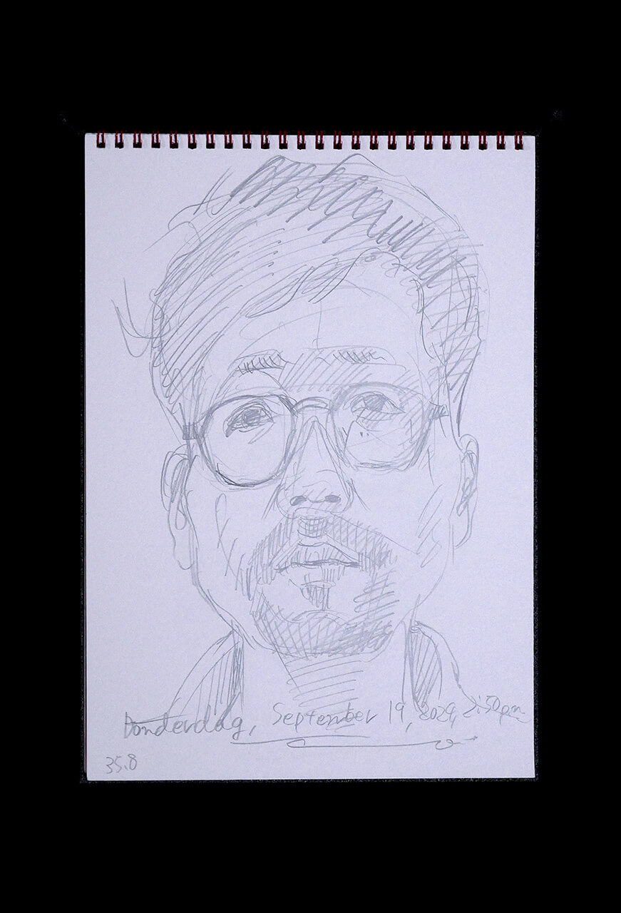 Contemporary artist SHINTAKU Tomoni's 2024/9/19 Self-portrait or pencil drawing