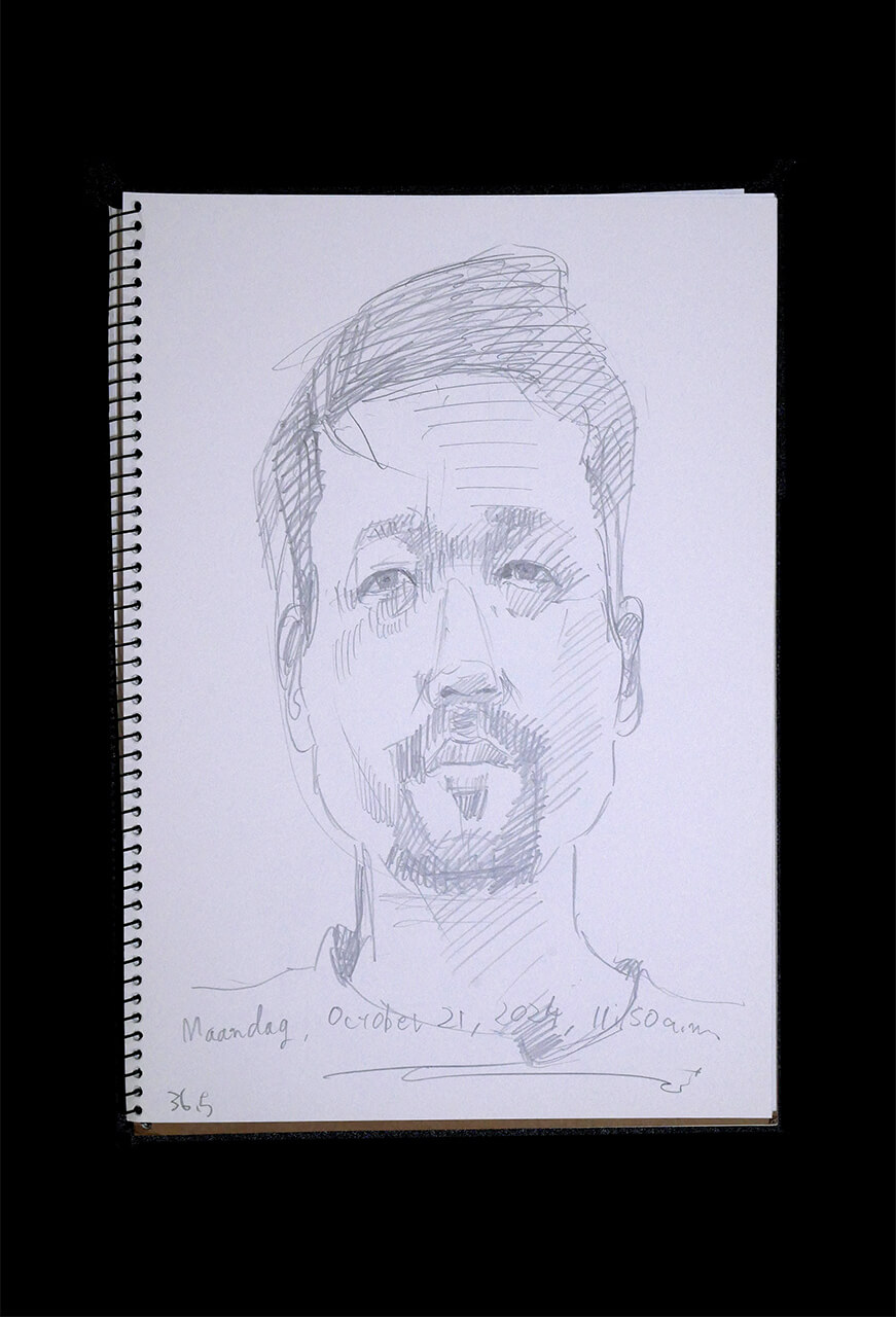 Contemporary artist SHINTAKU Tomoni's 2024/10/21 Self-portrait or pencil drawing