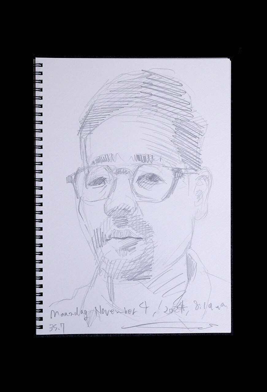 Contemporary artist SHINTAKU Tomoni's 2024/11/4 Self-portrait or pencil drawing