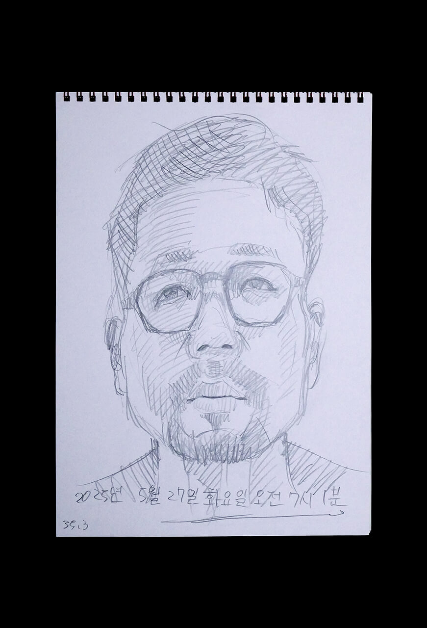Contemporary artist SHINTAKU Tomoni's 2025/5/27 Self-portrait or pencil drawing