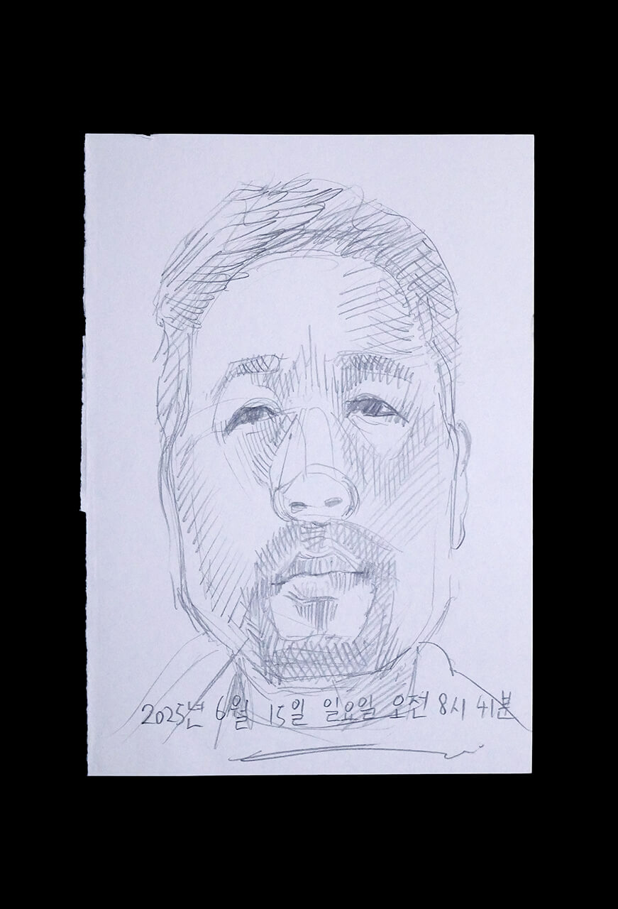Contemporary artist SHINTAKU Tomoni's 2025/6/15 Self-portrait or pencil drawing